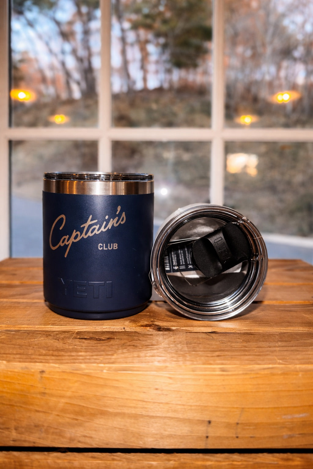 Yeti 10 oz Lowball 2.0 Captain's Club Cup