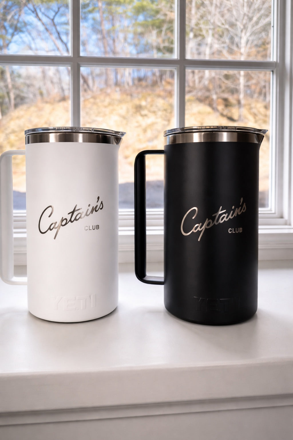 Yeti Rambler 64oz Captain's Club Pitcher